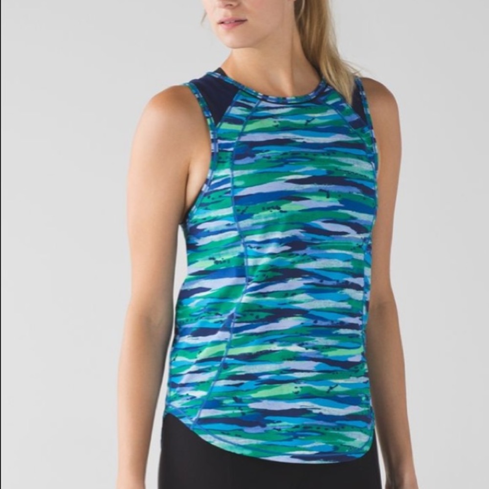 Lululemon Sculpt Mesh Panel Seven Wonders Tank Top Size 10.